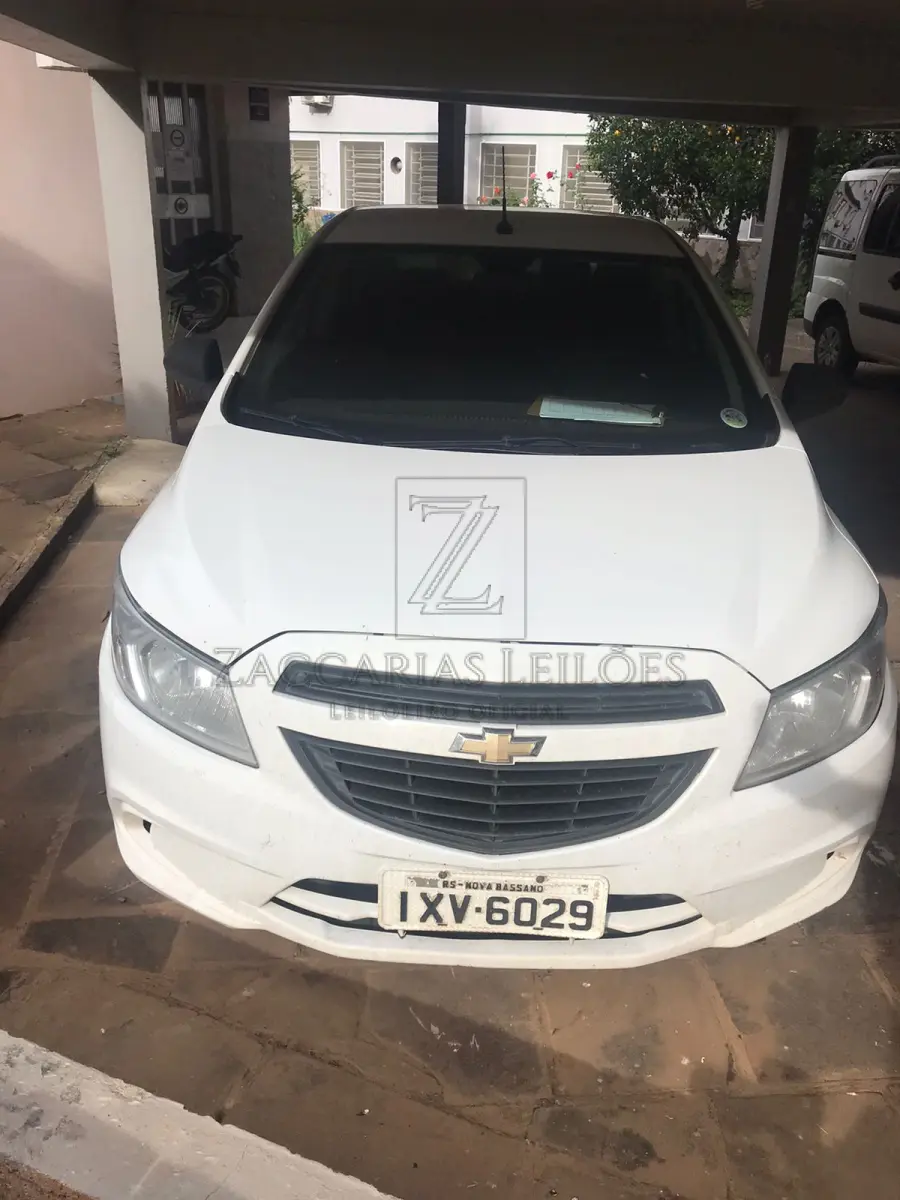 LOTE 007 - AUTOMÓVEL GM CHEVROLET ONIX JOYE 1.0 MT COR BRANCA, ANO/MODELO 2017/2017, 01117865476, MOTOR FLEX, PLACAS IXV-6029