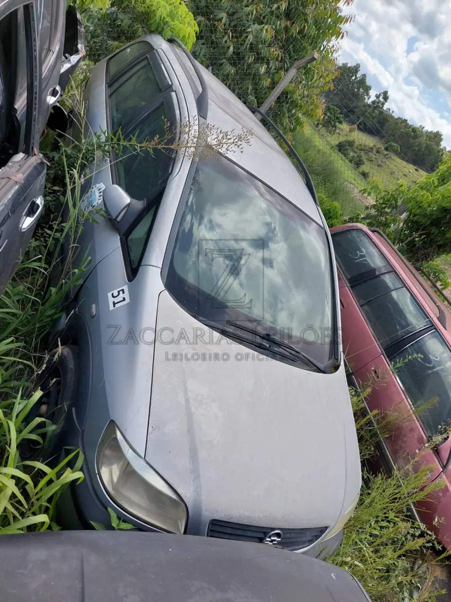 LOTE 008