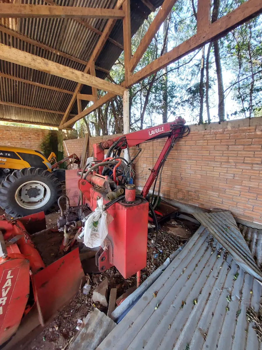 LOTE 012 - Roçadeira RHA 150x430N articulada, da marca LAVRALE.