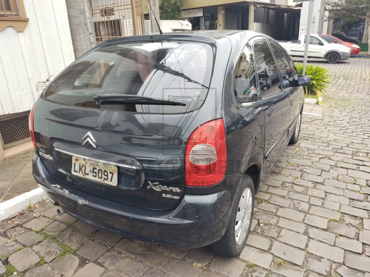 LOTE 007 - Um automóvel da marca CITROEN/XSARA  PICASSO EXS, placas LKL-5097, na cor cinza, ano/modelo 2007/2007, RENAVAM 929270991.