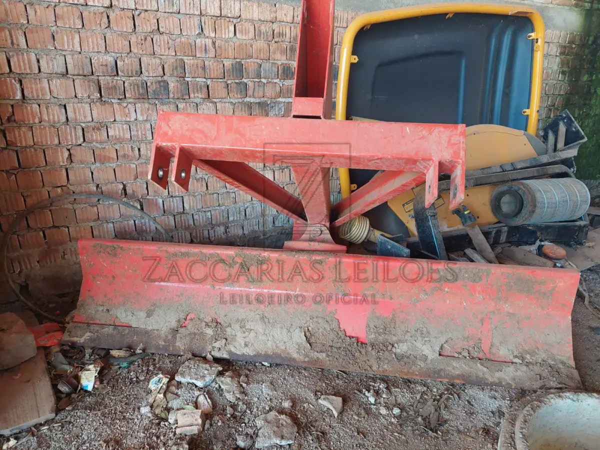 LOTE 011