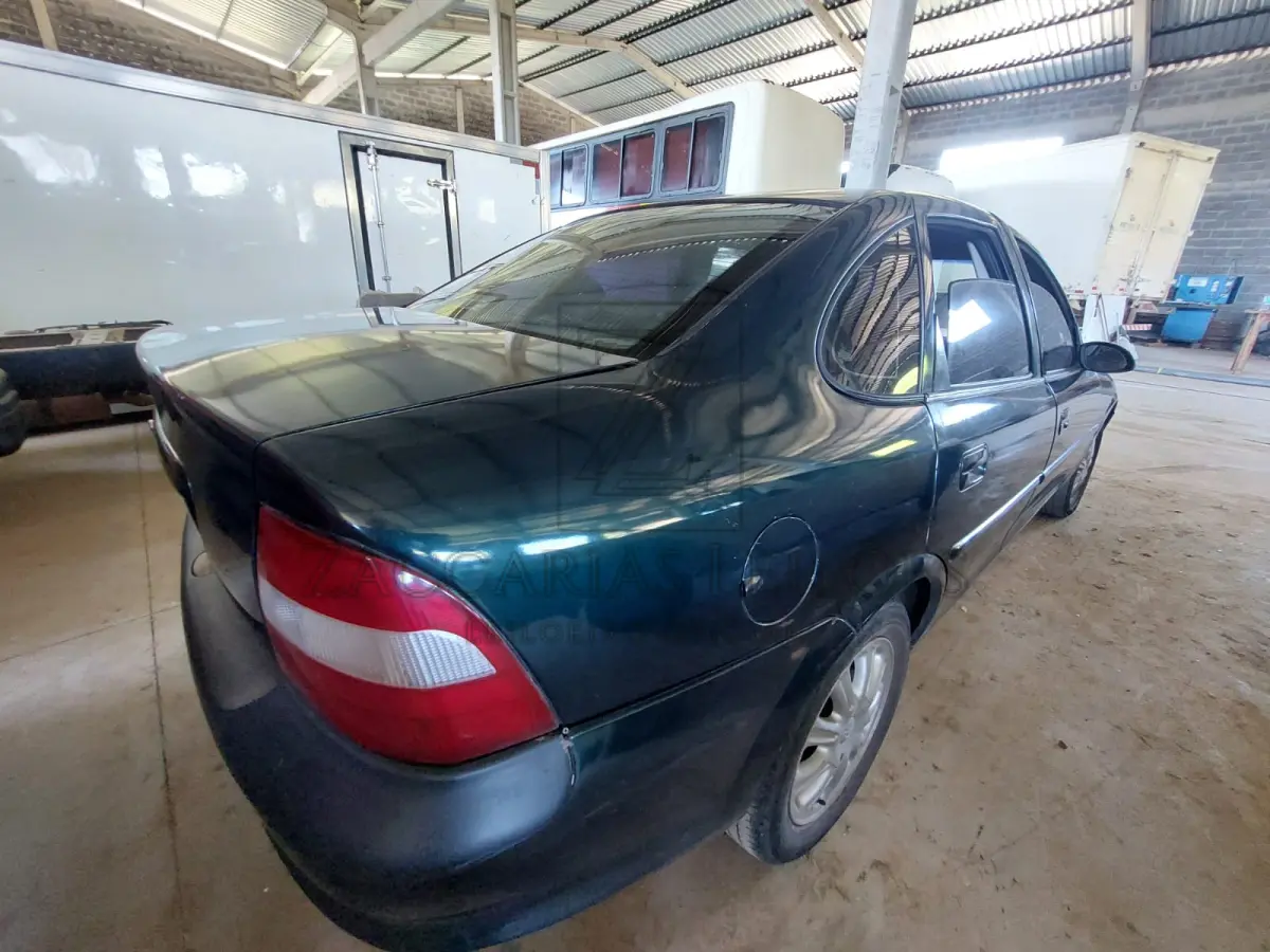 LOTE 005