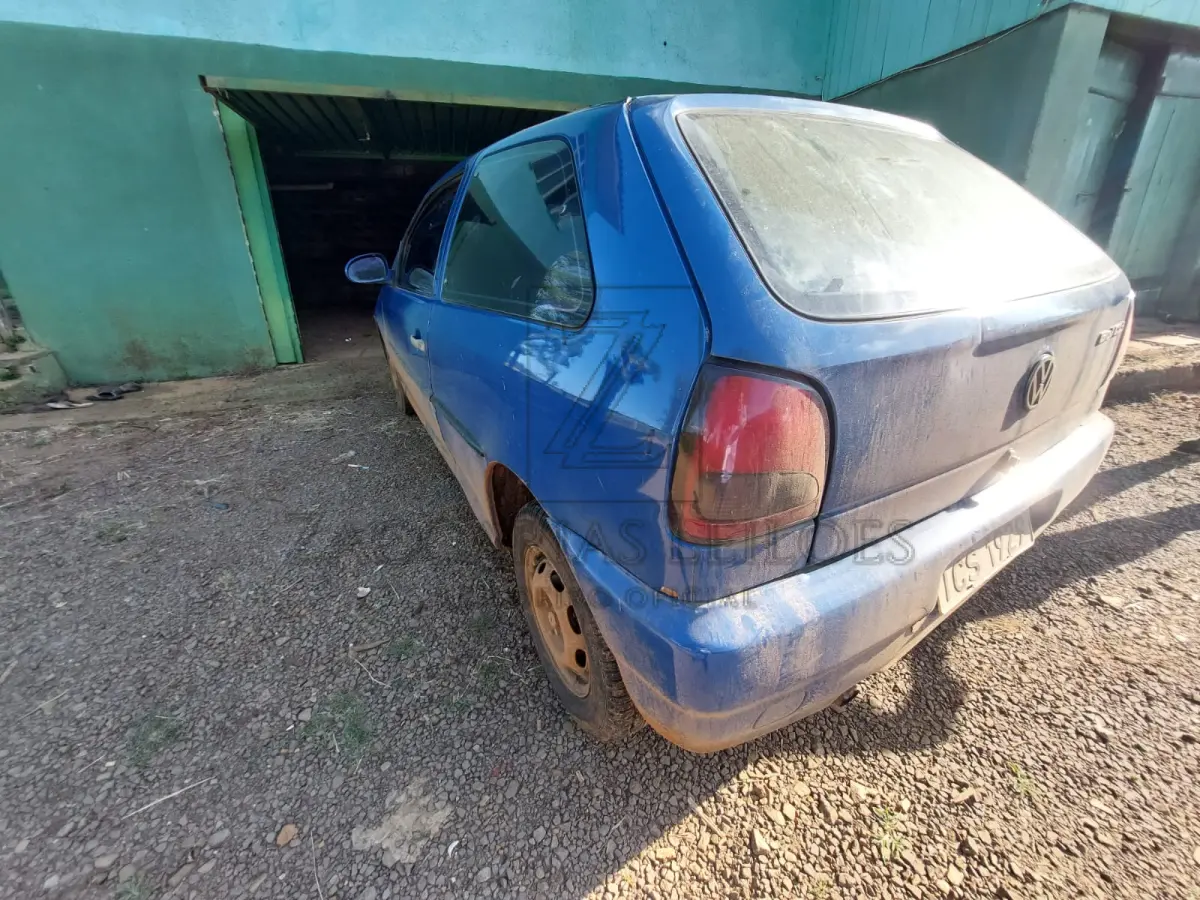 LOTE 008 - Um automóvel da marca VW/GOL CLI, ano fabricação  1995, modelo 1995, Cor azul, placa ICS1929, RENAVAM 630991952
