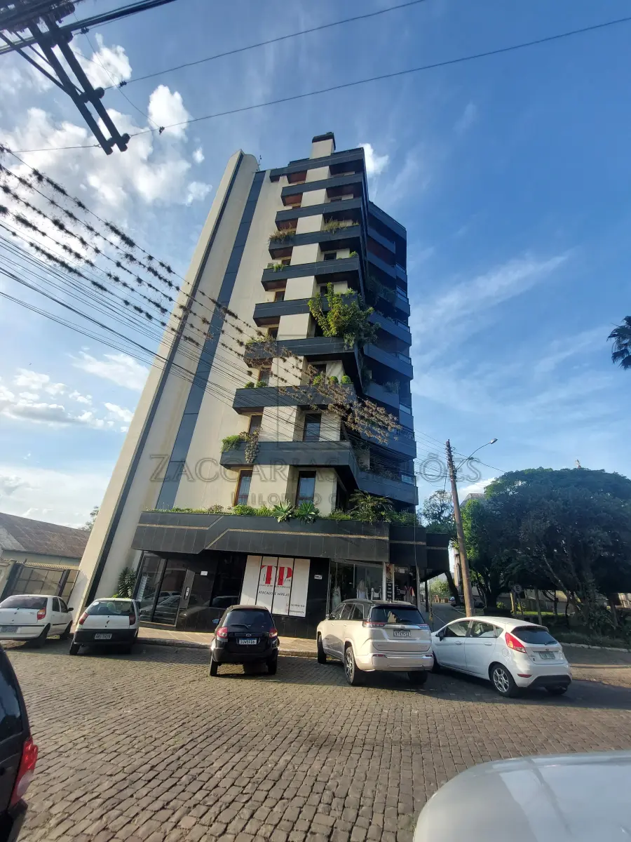 LOTE 004
