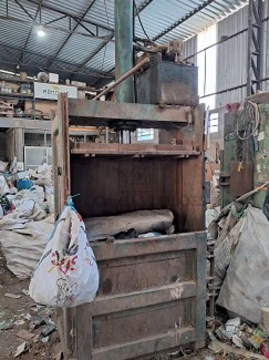 LOTE 003