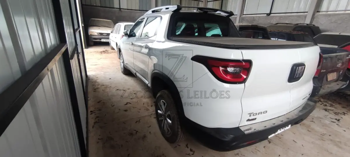 LOTE 002 - FIAT/TORO FREEDOM AT, cor branca, placa JDD2803, gasolina, ano 2017, modelo 2018, RENAVAM 1135218266.