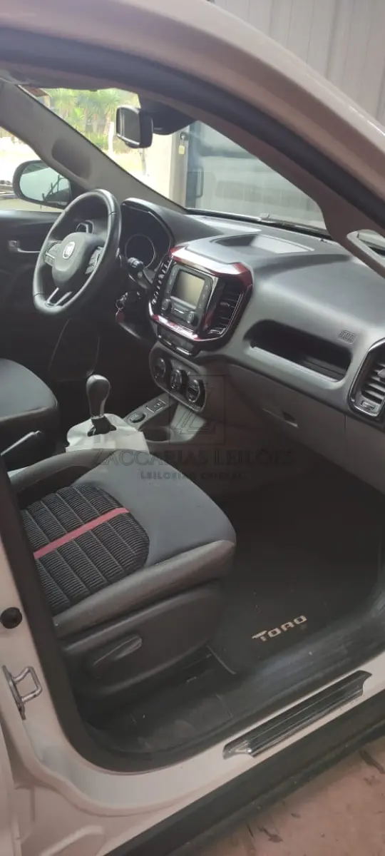 LOTE 002 - FIAT/TORO FREEDOM AT, cor branca, placa JDD2803, gasolina, ano 2017, modelo 2018, RENAVAM 1135218266.