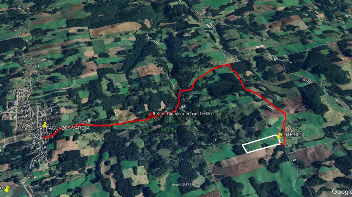 LOTE 001 - Imóvel: Parte do Lote rural 93 da Linha Conde de Porto Alegre, no município, com área de  75.625,00m², sem benfeitorias, confrontando, dentro de área maior: ao norte, com a 4ª secção, 2ª serie  oeste, travessão de fundos; ao sul, com o lote 46; ao leste, com o lote 92 e ao oeste, com o lote 94. Matrícula  nº 399 do R. I. da Comarca de Veranópolis.