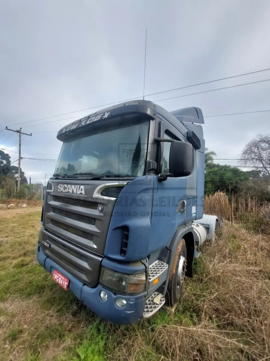 LOTE 002 - SCANIA/G 380 A4x2, placa IPG8416, ano/modelo 2008/2009, RENAVAM 990014843