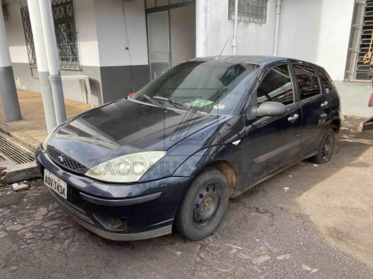 LOTE 009 - FORD FOCUS 1.6 Flex HA, chassis nº 8AFPZZFHA9J211592, ano/modelo 2008/2008, na cor preta,  placas AQV-7434, Chassi: 8AFPZZFHA9J211592, RENAVAM: 00118040570.