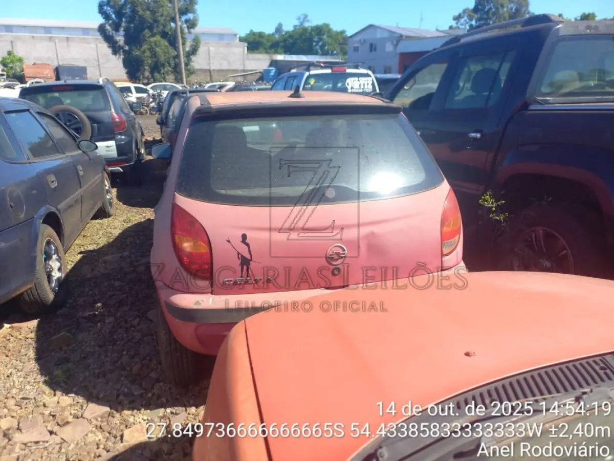 LOTE 001 - GM/CELTA 4P SPIRIT, placas AMP9102, ano/modelo: 2005/2005, na cor VERMELHA, Chassi:  9BGRX48J05G193684, RENAVAM: 00851290914.