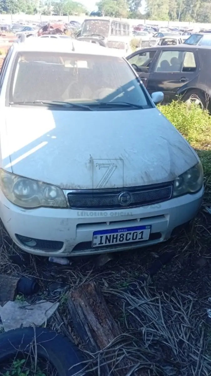 LOTE 007 - FIAT/PALIO WEEK HLX FLEX, Placa: INH8C01, ano/modelo 2006/2006, Cor: BRANCA, Chassi:  9BD17306T74187662, RENAVAM: 00894755188.
