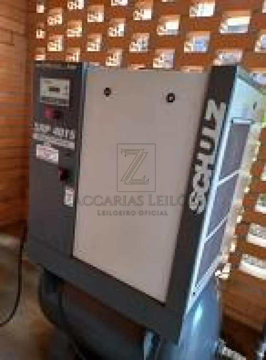 LOTE 001 - 1. Fresadeira Cortesa 2. Pantógrafo Cortesa 3. Esmeril 360W 4. Calandra Lombard 5. Serra  Circular 5cv 6. Furadeira Motomil FB160 7. Compressor Shultz SRP4015 8. Serra Dupla Cabeça  Cortesa 6cv. 9. Serra Monocabeça Cortesa 2c.