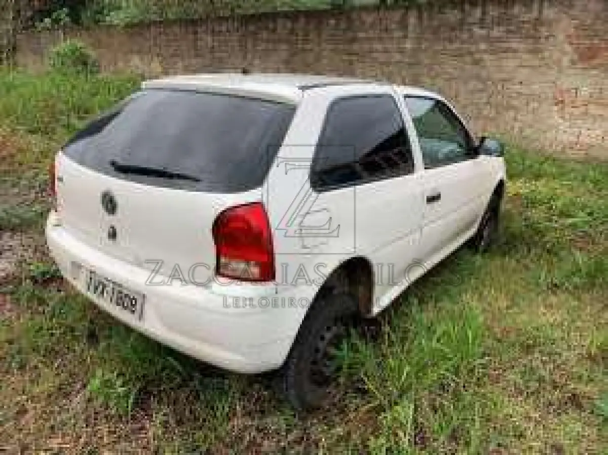 LOTE 002 - VW/GOL 1.0 G4, ano/modelo 2013/2014, placas IVX1808, chassis nº  9BWAA05W8EP040801, RENAVAM: 00587536853.