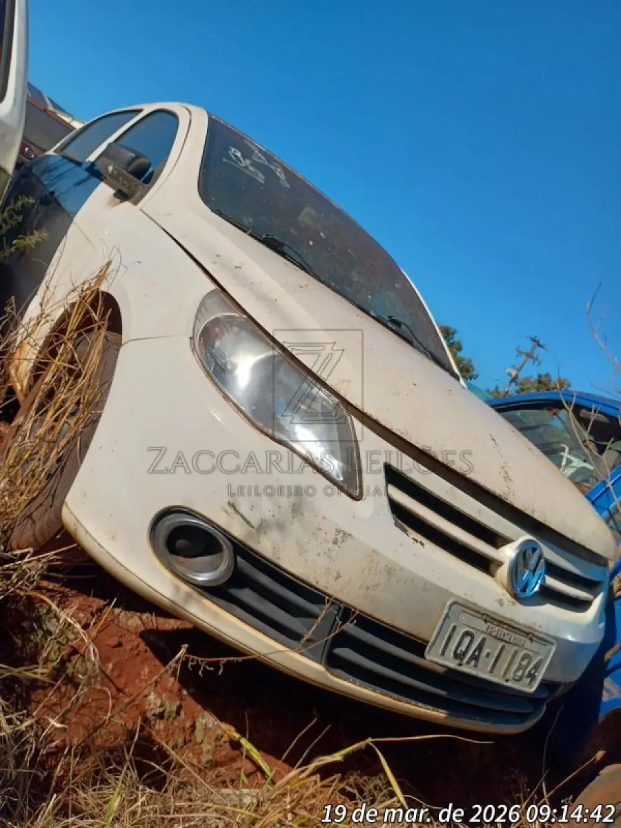 LOTE 011 - VW/GOL 1.0, Placa: IQA1184, Ano modelo: 2009/2009, Cor: BRANCA, Chassi:  9BWAA05U5AT057135, Motor: CCN253682, RENAVAM: 00157277003.