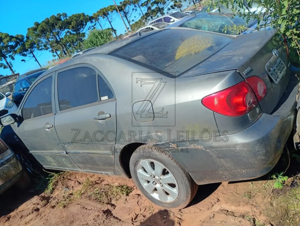 LOTE 004 - TOYOTA/COROLLA XEI 1.8 VVT, Placa: DUF5805, Ano/modelo: 2006/2006, Cor: Cinza,  Chassi: 9BR53ZEC278650939, Motor: 4592308, Renavam: 00893706825