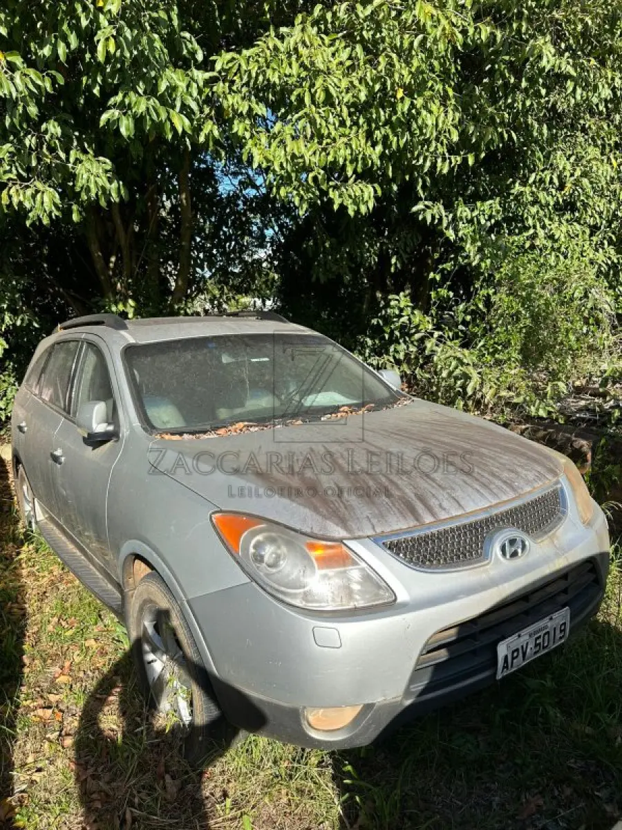 LOTE 003 - HYUNDAI VERACRUZ 3.8V6, Placa: APV5019, Ano/modelo: 2009/2009, Cor: PRATA, Chassi: KMHNU81CDAU104940, Motor: G6DA9A370922, RENAVAM: 00177324023.