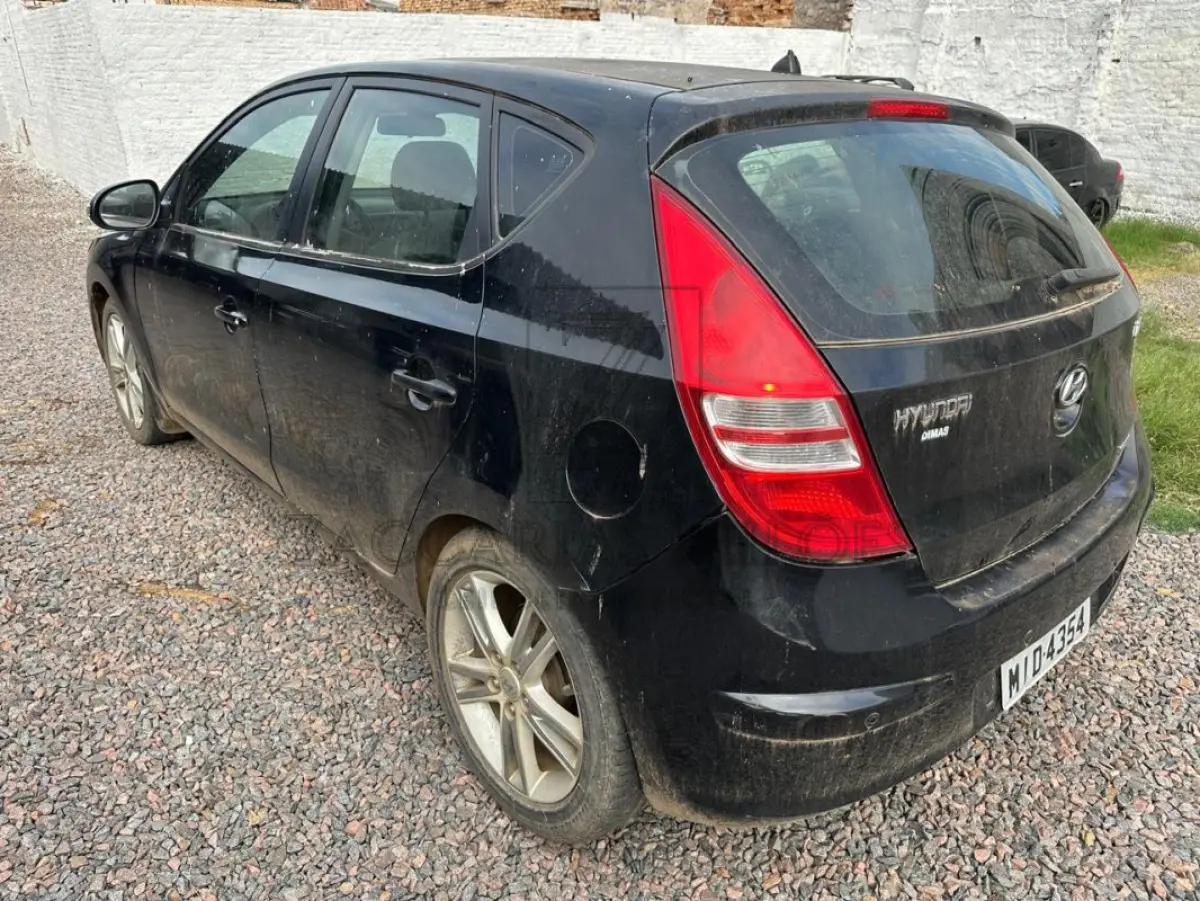 LOTE 001 - HYUNDAI I30 2.0, Placa: MID4354, Ano/modelo: 2009/2009 Cor: PRETA, Chassi: KMHDC51EBAU239802, Motor: G4GC9751731, Renavam: 00201737205.