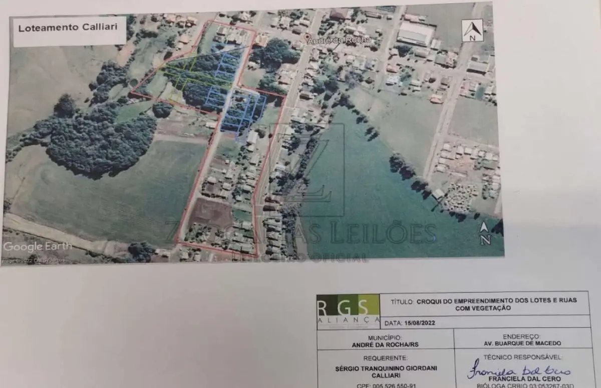 LOTE 001 - Parte ideal de uma área de terras, localizado dentro do todo maior “UMA ÁREA DE TERRAS  RURAIS, com capões de restinga e matos, com a área de 186.389,00m², situada no lugar “sem  denominação especial”, em André da Rocha – RS, confrontando: Com a Estrada Geral Buarque de  Macedo, com a estrada que vai de André da Rocha ao despraiado, com terras de sucessores de Firmino  Jaques, Atílio Gilioli e Manoel Vierira Prestes, com UMA CASA de moradia de madeira, edificada em 1968,  com 80,00m², sob nº 1582”, parte ideal assim descrita conforme Laudo de Avaliação: LOTE 01: Área de Terras com Restrição Ambiental (APP).  o  o  o  o  o  Descrição: Imóvel de matrícula nº 15.547 do Registro de Imóveis de Nova Prata/RS, localizado em  André da Rocha/RS acima e (pp. 1-2) Laudo de Avaliação.  Parte Ideal: 10.006,34 m² (p. 3).  Observação Importante: O imóvel possui Área de Preservação Permanente (APP) confirmada de  0,75 hectares (7.500 m²), o que representa restrição severa de uso e ocupação (não edificável) (pp.  3-4).