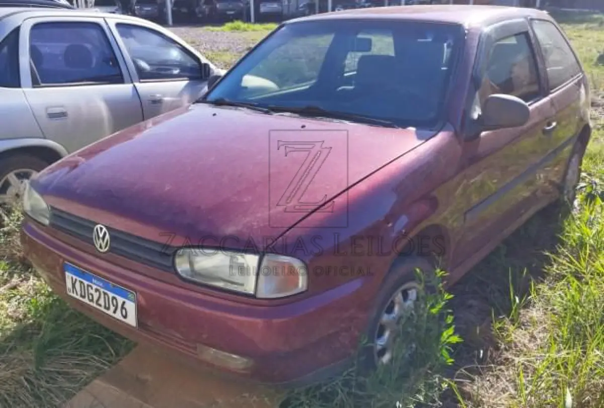 LOTE 001 - VW/GOL PLUS MI, Placa: KDG2D96, ano/modelo: 1997/1997, Cor: VERMELHA, Chassi: 9BWZZZ377VP564949, Motor: AFZ755718, Renavam: 00676951244.