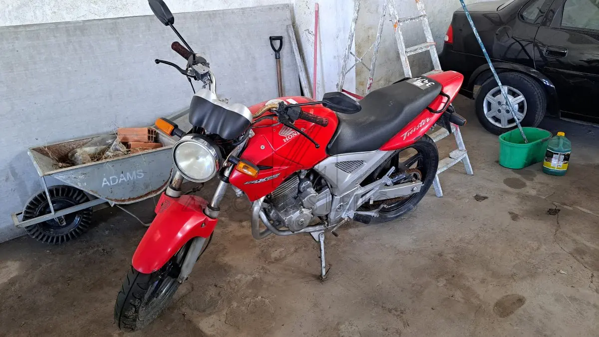 LOTE 0223