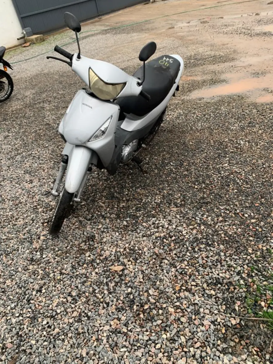 LOTE 0040