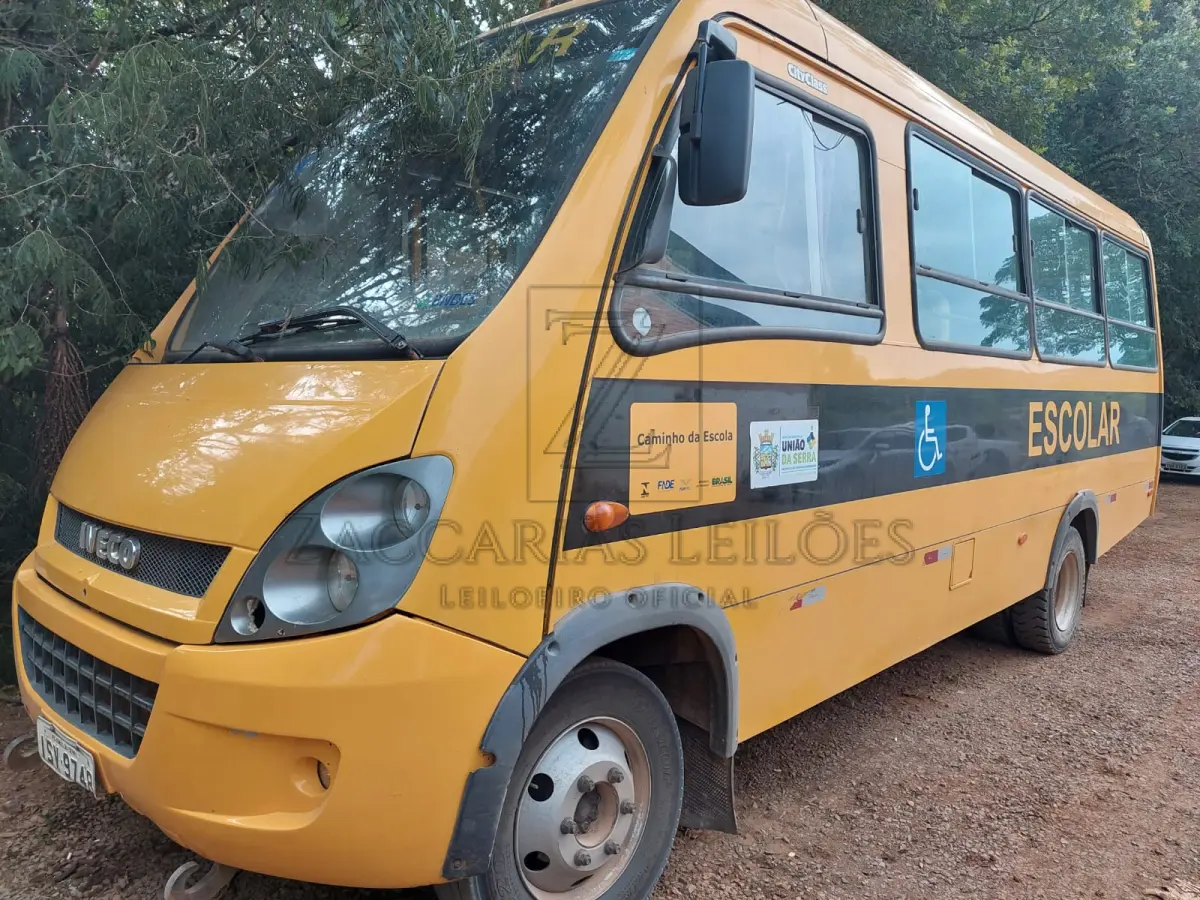 LOTE 001 - Um veículo micro-ônibus da marca IVECO/CITYCLASS 70C16, ônibus para 29 passageiros, placas ISV-9748, na cor amarela, à diesel, ano/modelo 2011/2012, RENAVAM 00455032289.
