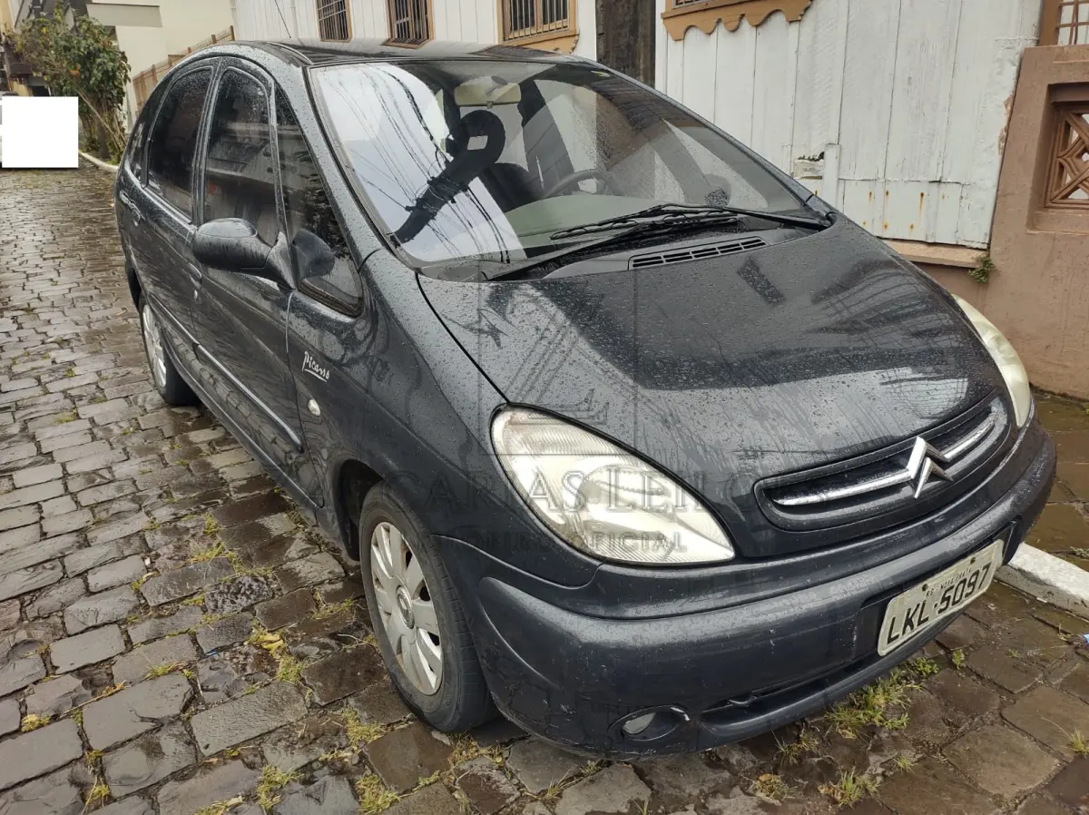 LOTE 007 - Um automóvel da marca CITROEN/XSARA  PICASSO EXS, placas LKL-5097, na cor cinza, ano/modelo 2007/2007, RENAVAM 929270991.