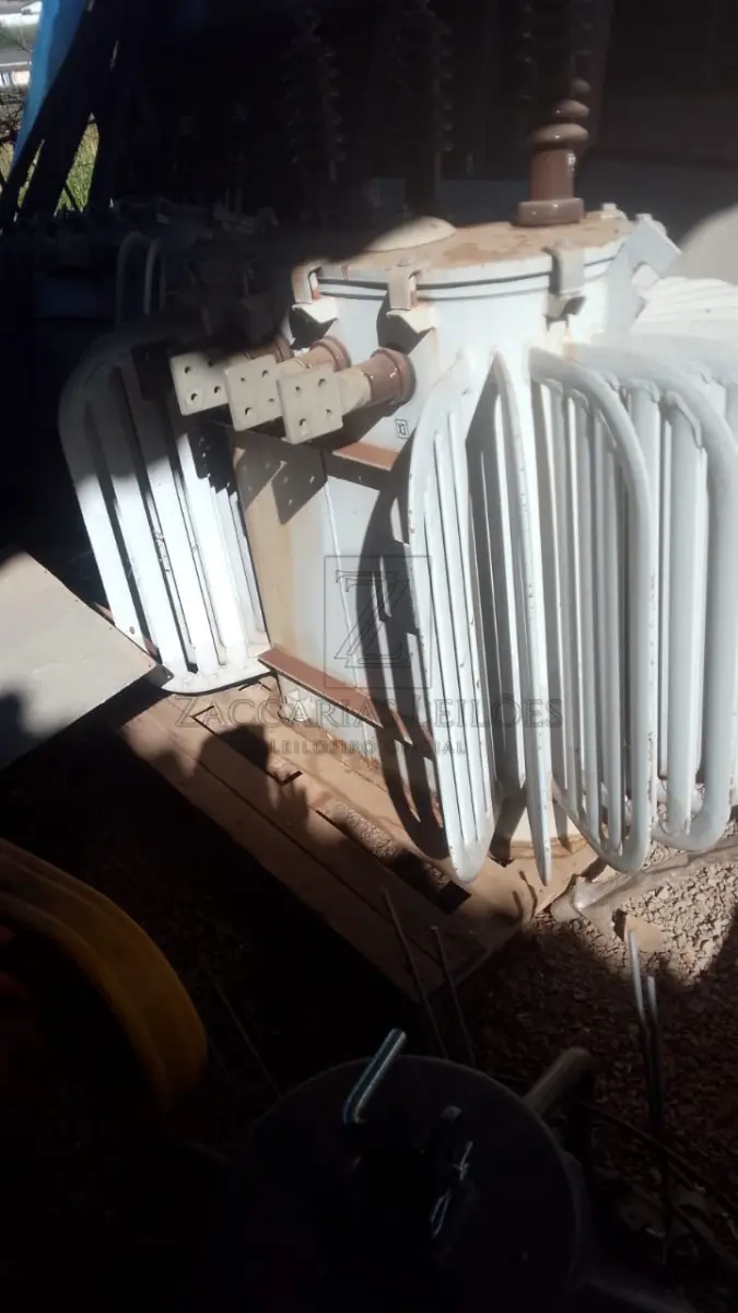LOTE 014 - 1 Transformador de 500 KVA da marca SIGMA. Sucatas em condição de uso.