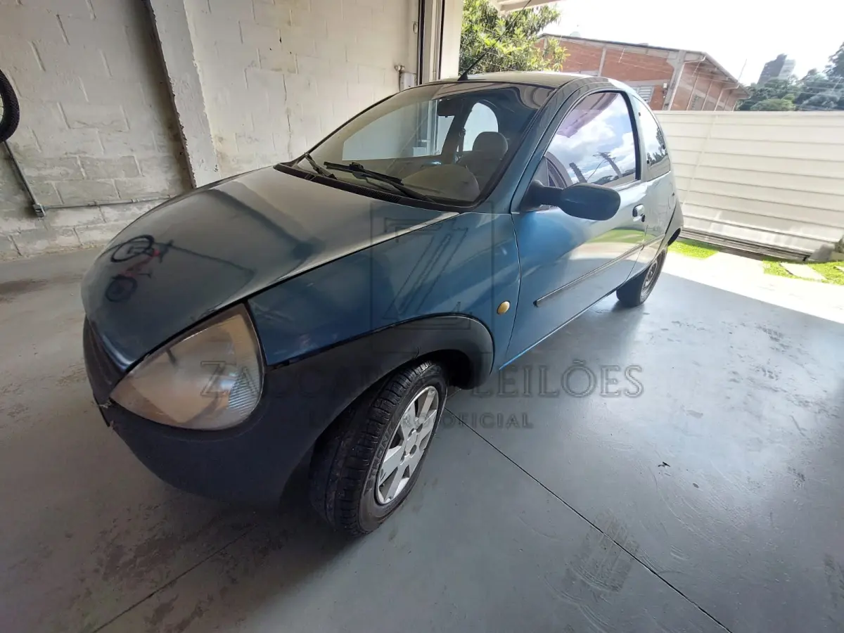 LOTE 002 - Ford/Ka, cor azul, ano/modelo 2000, placas IJQ1223, Renavam 742940802.