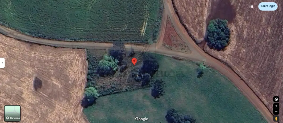 LOTE 004 - IMÓVEL: ÁREA DE TERRAS, situada no lugar denominado Herval, primeira  circunscrição, com a área de 2.000,00m², confrontando: ao NORTE, com a estrada que conduz a  Ibiraiaras; ao SUL, com terras de Antonio José Grazia; ao LESTE, também com terras de Antonio José  Grazia; e, ao OESTE, com terras da Mitra Diocesana de Caxias do Sul, sem acessões. MATRÍCULA  Nº 5270 do R. I. de Nova Bassano/RS.