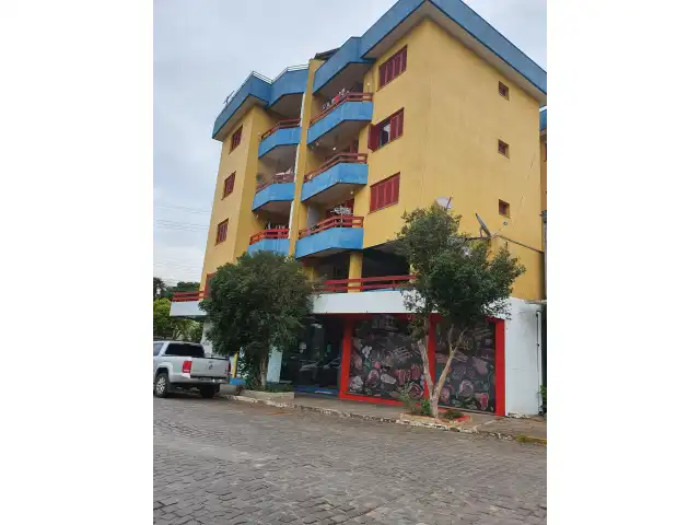Leilão de imoveis e veículos