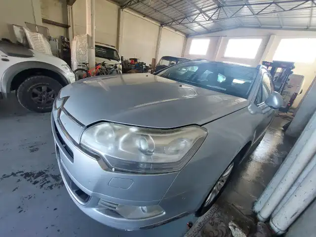 Veiculo I/CITROEN C5 EX20 BK BVA Fabricação/Modelo: 2008 2009.