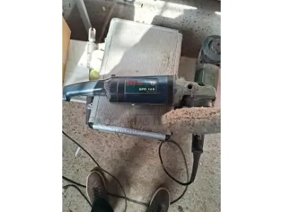 1. Máquina de Solda Carbureteira 2. Máquina Bosch Lixadeira PWS 9 - 180 3. Máquina Bosch  Polidora GPO 14E.