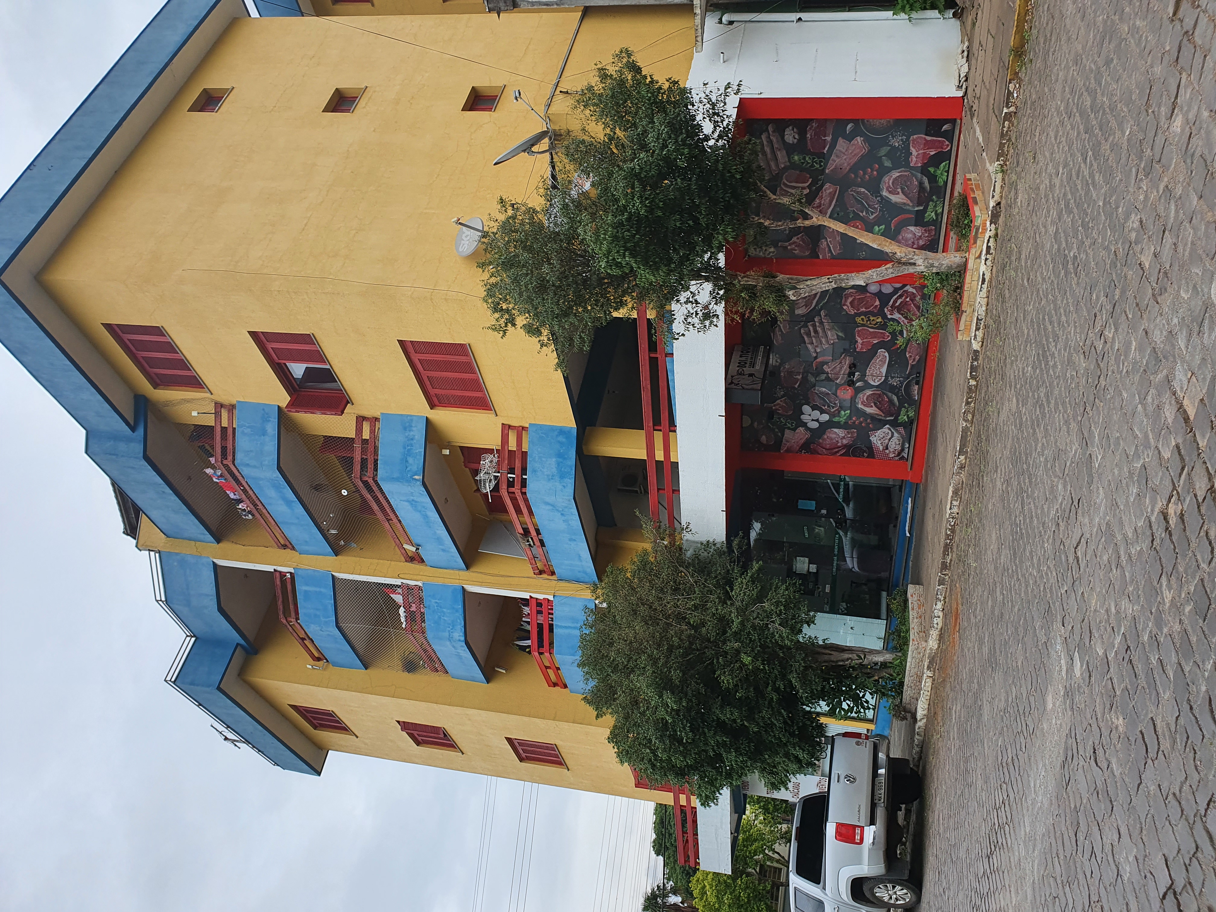 Leilão de imoveis e veículos