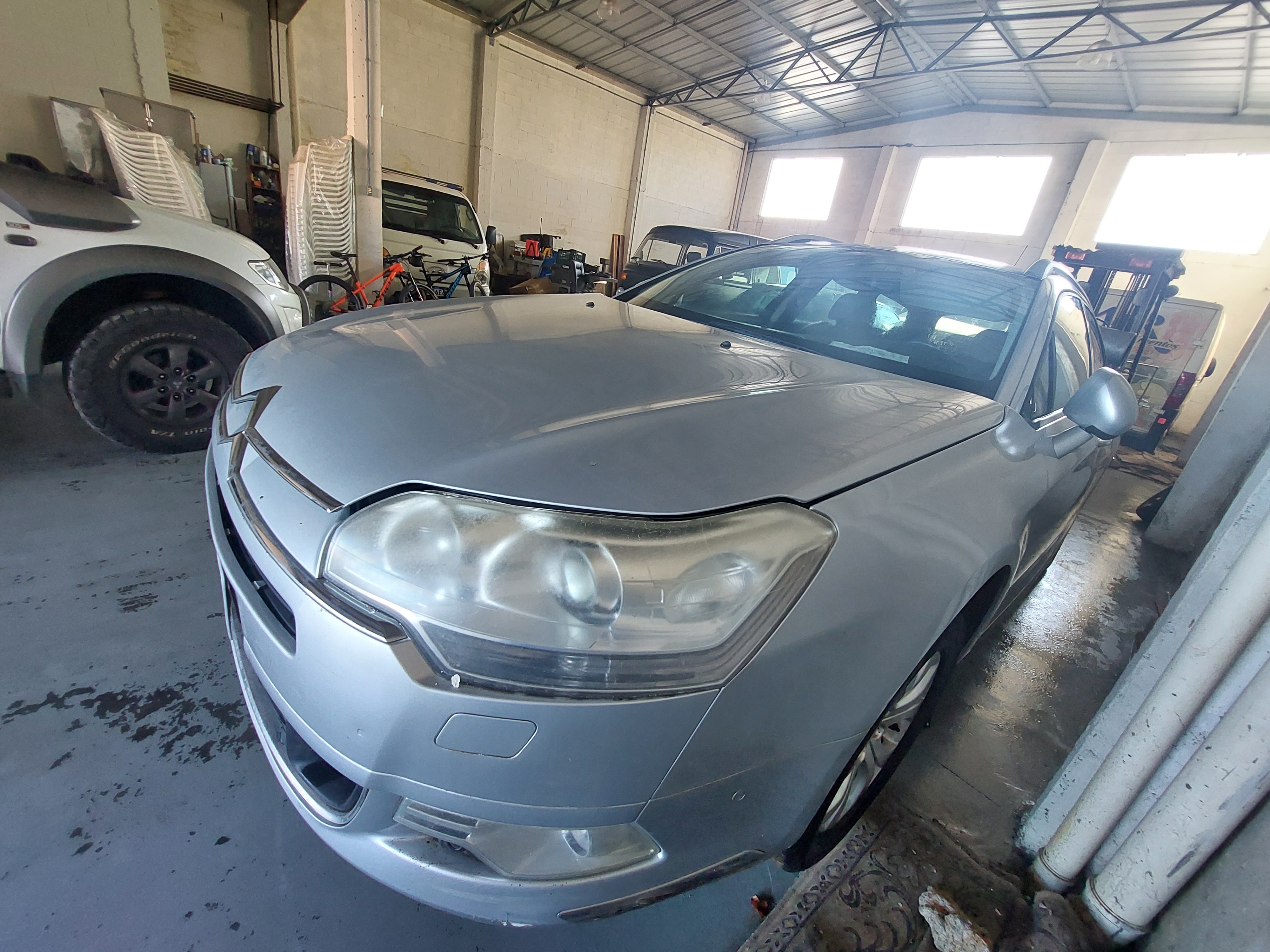 Veiculo I/CITROEN C5 EX20 BK BVA Fabricação/Modelo: 2008 2009.